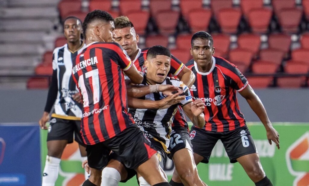 Vía Liga Panemeña de Fútbol (LPF)